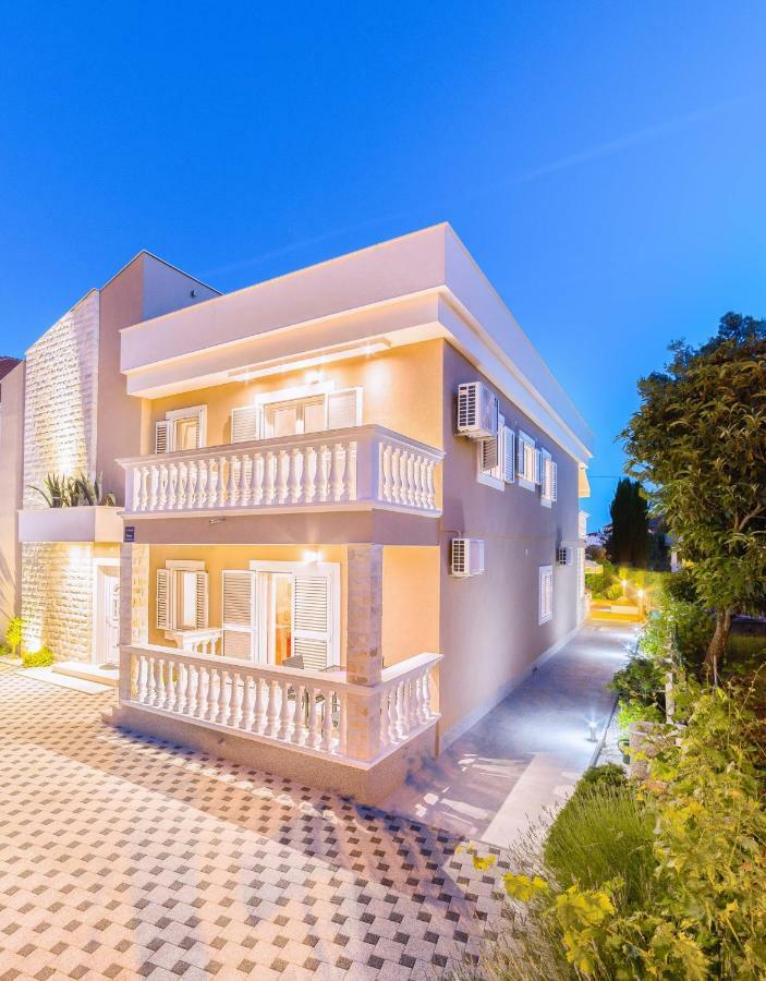 Vila Vodice Apartment Екстериор снимка