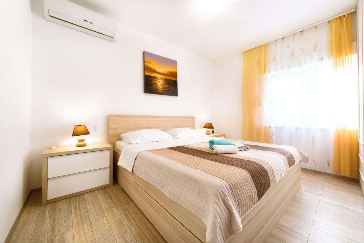 Vila Vodice Apartment Екстериор снимка